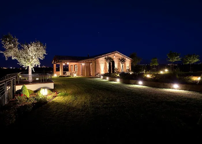 Le Orchidee Villa Roncofreddo