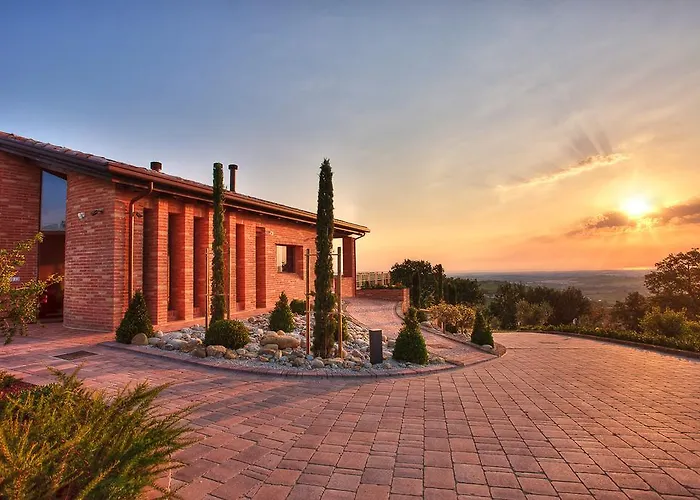 Le Orchidee Villa Roncofreddo